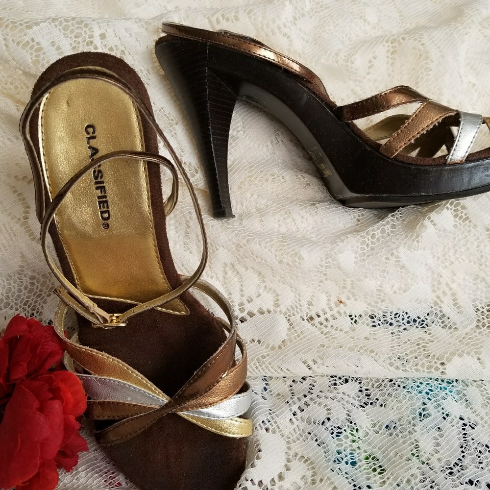 Platform heels - Picture 2 of 3
